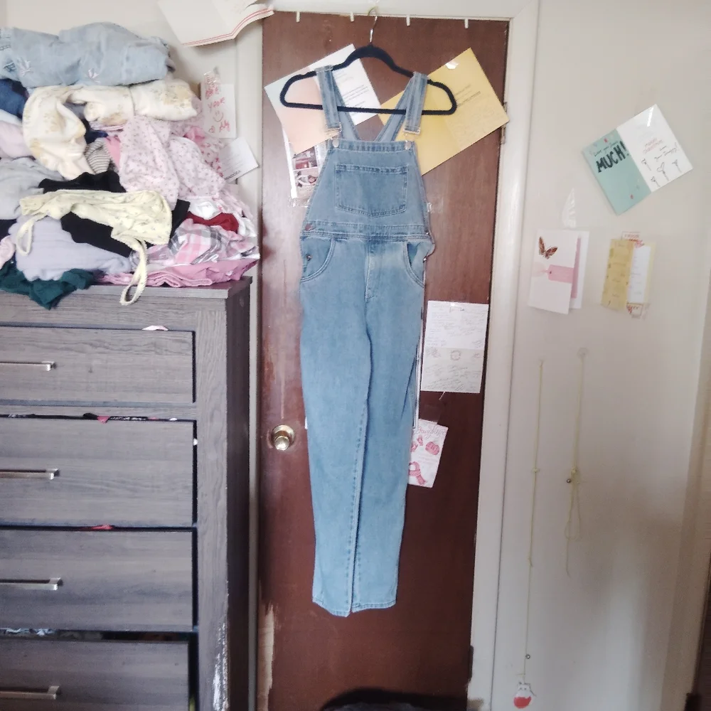 WE WORE WHAT Light Wash Denim Overalls - Small - Picture 4 of 12